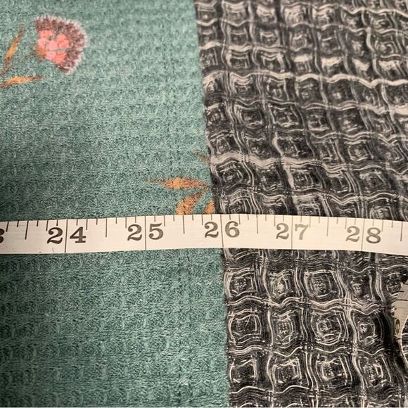 Torrid Classic Fit Waffle Crew Neck Raglan Tee 2X #833 - Picture 8 of 8